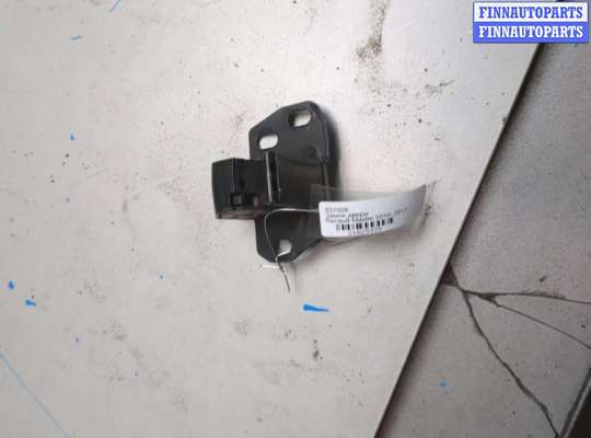 купить Замок двери на Renault Master 2010-