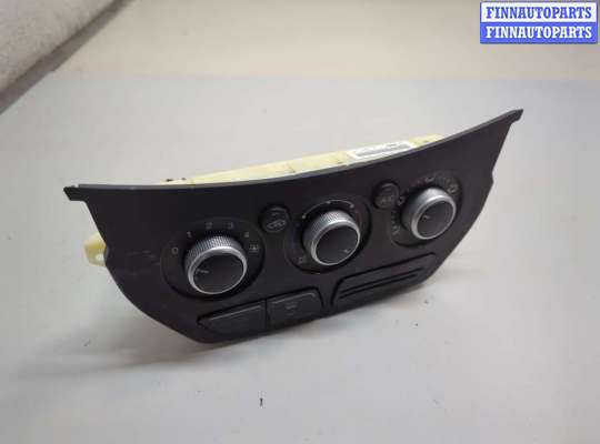 Переключатель отопителя (печки) FO2179175 на Ford Escape 2012-2015