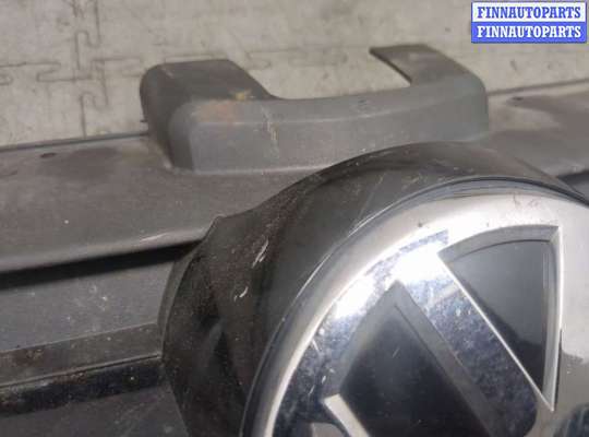 купить Решетка радиатора на Volkswagen Golf 7 2012-2020