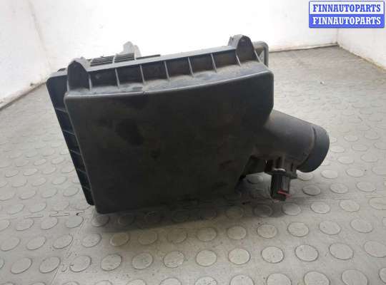 Корпус воздушного фильтра LRN9170 на Land Rover Freelander 2 2006-2014