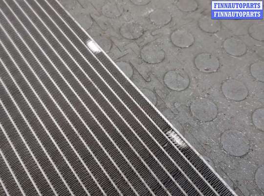 Радиатор основной на Peugeot 3008 I