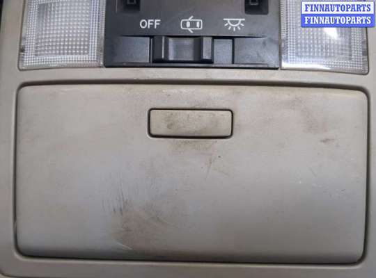 Фонарь салона (плафон) на Toyota Land Cruiser Prado 150