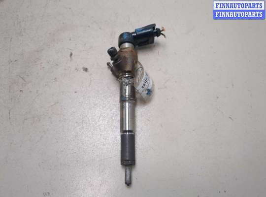 Форсунка топливная RN1523592 на Renault Megane 3 2009-2016