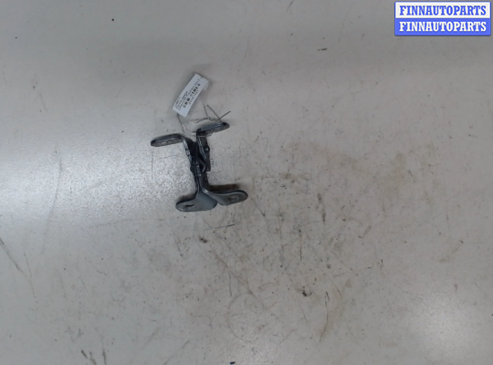 купить Петля двери на Chevrolet Equinox 2017-2024