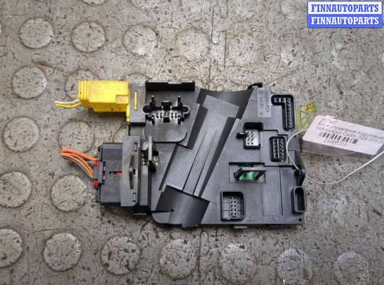 Купить Блок управления подрулевыми переключателями на Volkswagen Caddy 2004-2015 Блок управления подрулевыми переключателями VG2678472 на Volkswagen Caddy 2004-2015