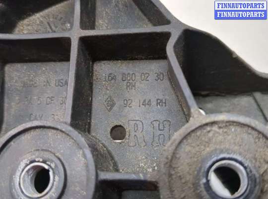 купить Кронштейн бампера на Mercedes ML W164 2005-2011