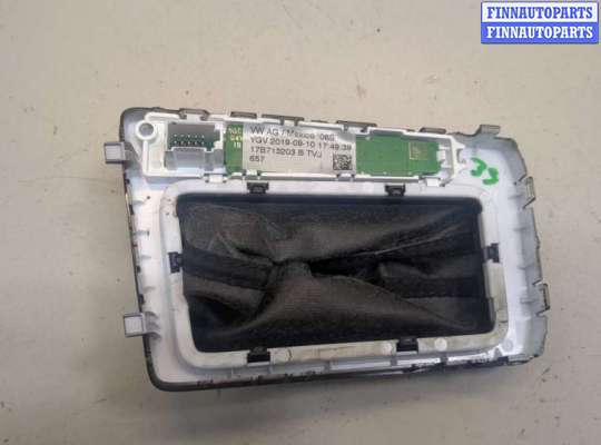 купить Чехол (кожух) кулисы КПП на Volkswagen Jetta 7 2018-2024