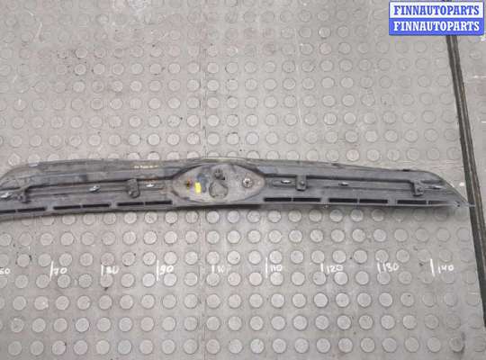 купить Решетка радиатора на Ford Escape 2012-2015