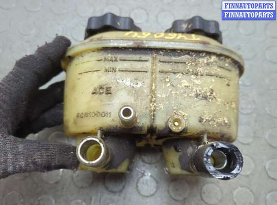 купить Бачок гидроусилителя на Land Rover Discovery 2 1998-2004