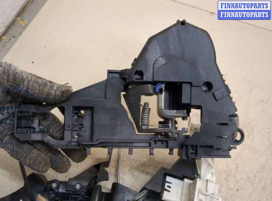 купить Замок двери на Peugeot 307