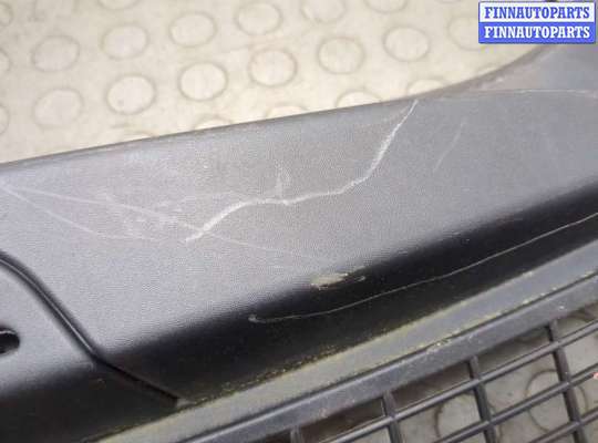 купить Жабо под дворники (дождевик) на Citroen Xsara-Picasso 1999-2012