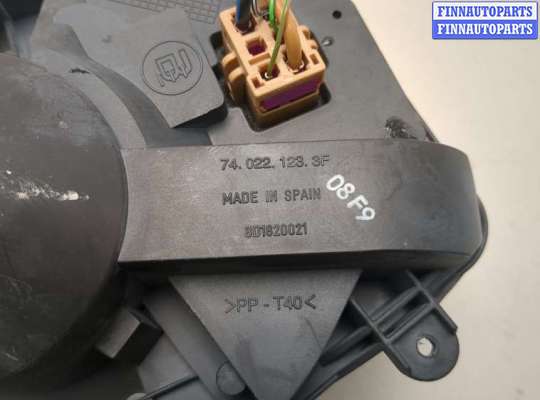 купить Двигатель отопителя (моторчик печки) на Volkswagen Passat 5 1996-2001