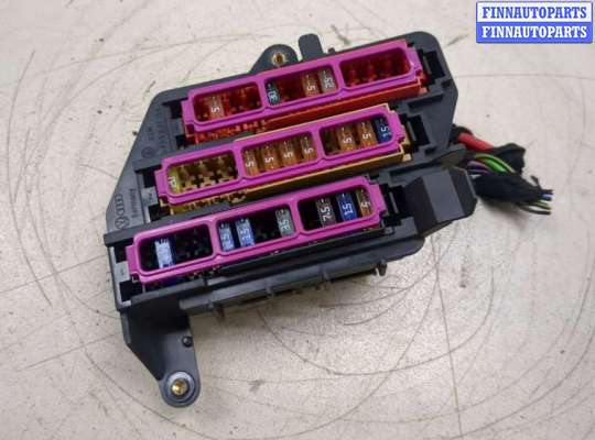 купить Блок предохранителей на Ford Focus 2 2008-2011
