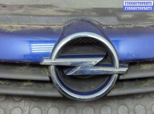 купить Решетка радиатора на Opel Astra H 2004-2010