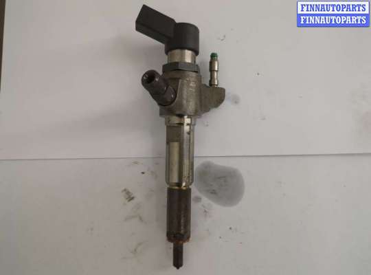 Форсунка топливная на Volvo V40 Cross Country (P1)