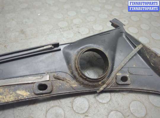 купить Жабо под дворники (дождевик) на BMW 7 E38 1994-2001