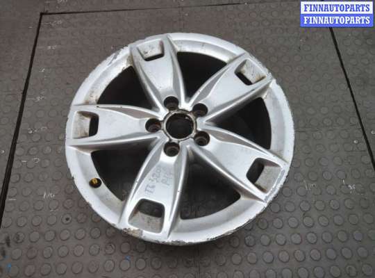 Диск литой AU1744639 на Audi A3 (8P) 2003-2013