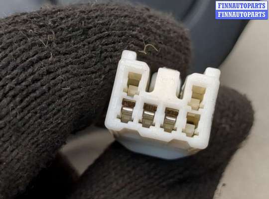 Зеркало боковое на Ford Escape