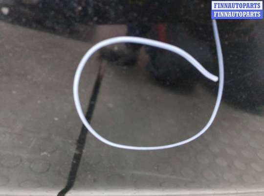 Капот на Mercedes-Benz S (W220)