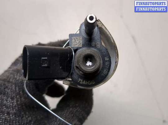 купить Форсунка топливная на BMW 3 E90, E91, E92, E93 2005-2012