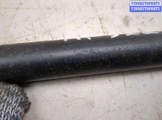 купить Амортизатор крышки багажника на Toyota Corolla E12 2001-2006