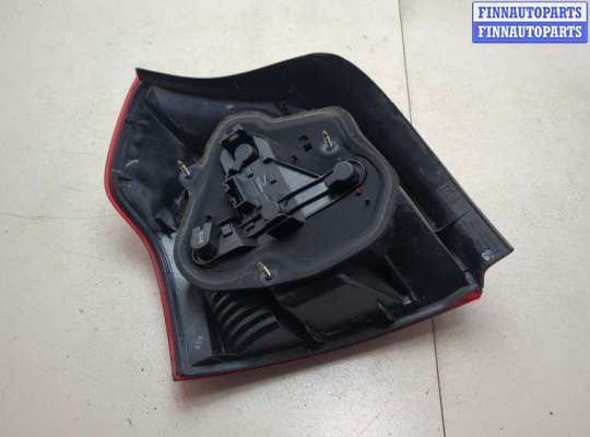 купить Фонарь (задний) на Toyota Corolla E12 2001-2006