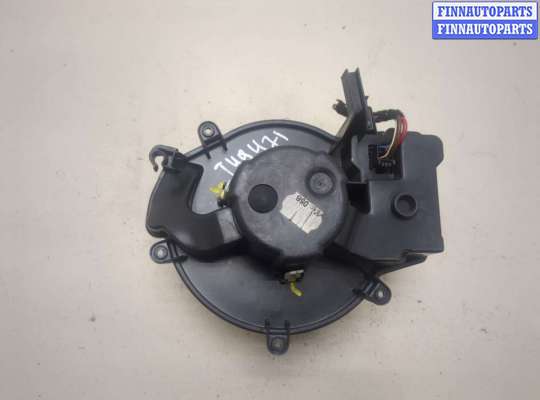 купить Двигатель отопителя (моторчик печки) на Mercedes CLK W209 2002-2010