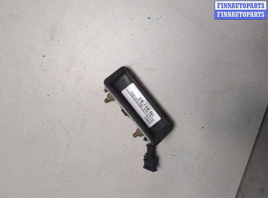 купить Кнопка открывания багажника с крышки на Skoda Fabia 1999-2007