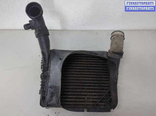 купить Радиатор интеркулера на Volkswagen Touareg 2002-2007
