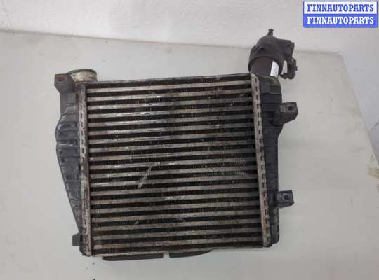 купить Радиатор интеркулера на Volkswagen Touareg 2002-2007