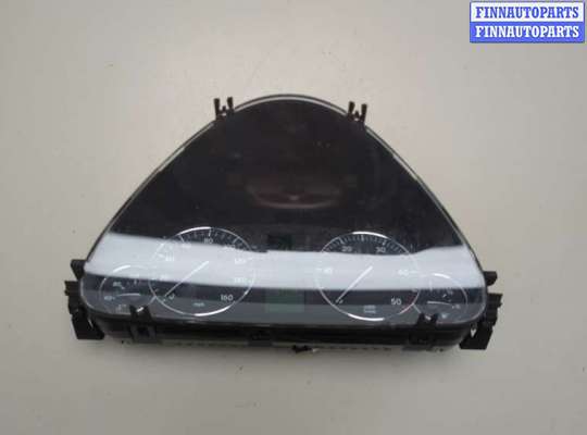 Щиток приборов (приборная панель) MB1576584 на Mercedes C W203 2000-2008