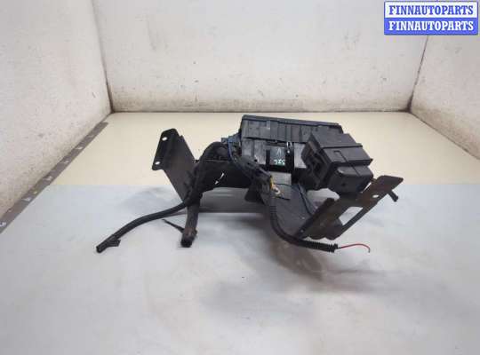 купить Блок предохранителей на Ford Transit 2000-2006