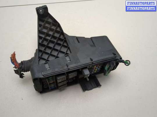 купить Блок предохранителей на Volvo V70 2001-2008