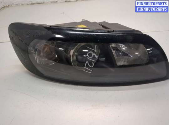 Фара (передняя) VL561562 на Volvo C30 2006-2013