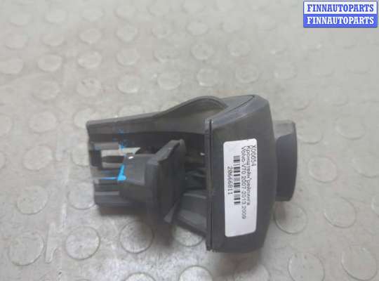 купить Кронштейн рейлинга на Volvo V70 2007-2013