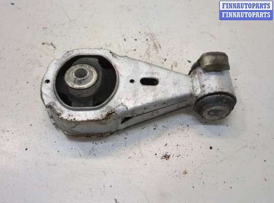 Подушка крепления двигателя RN1456100 на Renault Megane 3 2009-2016