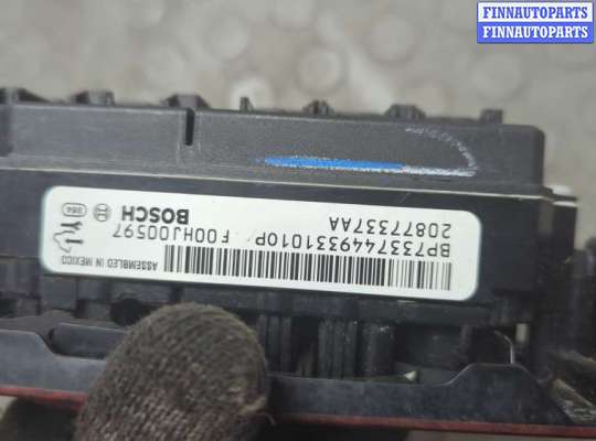 купить Кнопка стеклоподъемника (блок кнопок) на Cadillac Escalade 3 2006-2014