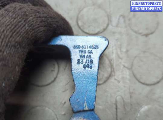 купить Петля двери на Volkswagen Jetta 6 2010-2018