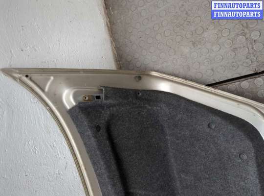 купить Обшивка крышки (двери) багажника на Mercedes C W202 1993-2001