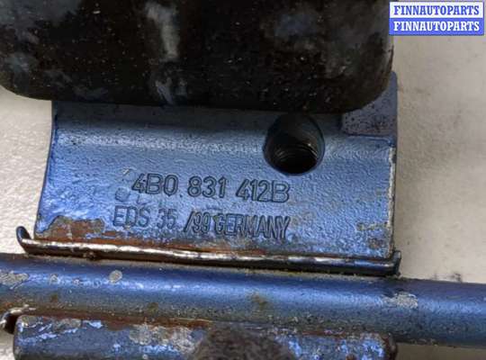 купить Петля двери на Volkswagen Passat 5 1996-2000