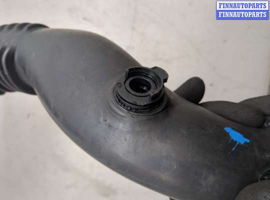 Патрубок (трубка, шланг) на BMW 1 (E81/E82/E87)