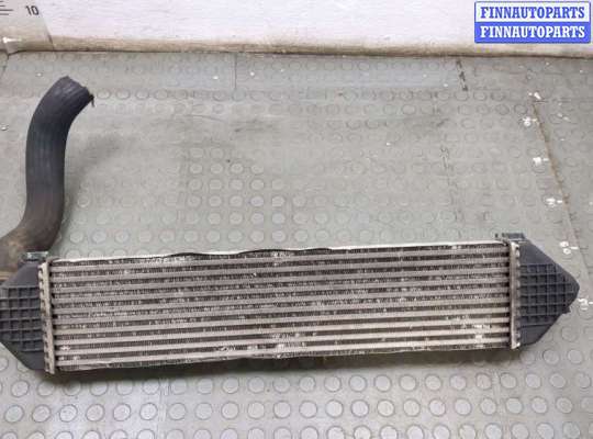 купить Радиатор интеркулера на Volvo V40 2012-2020