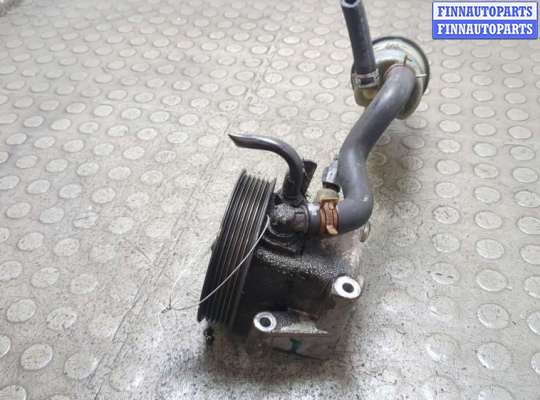 Насос гидроусилителя руля (ГУР) FO2217856 на Ford Focus 2 2008-2011