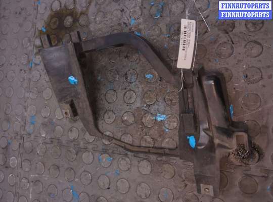 купить Кронштейн фары на BMW 5 E60 2003-2010