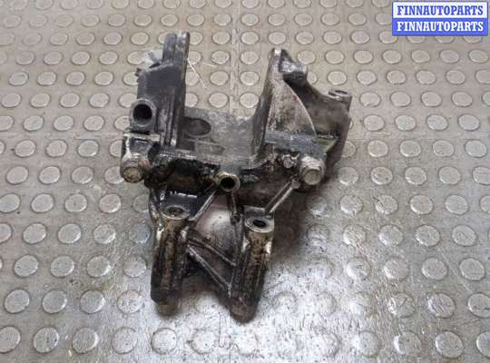 Кронштейн компрессора кондиционера VG2708900 на Volkswagen Transporter 5 2003-2015