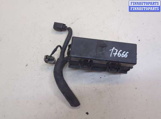 купить Блок реле на Ford Escape 2000-2006