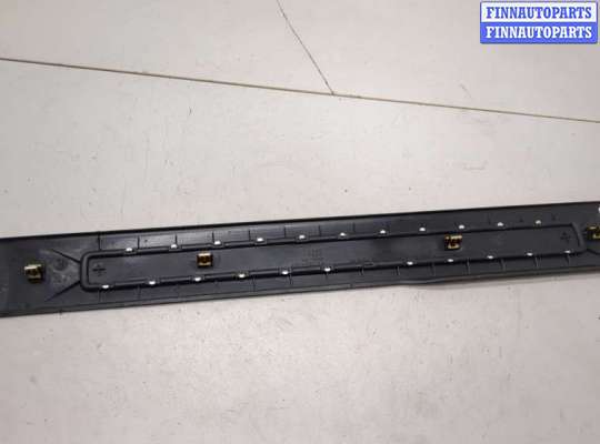 купить Накладка на порог на Cadillac Escalade 3 2006-2014