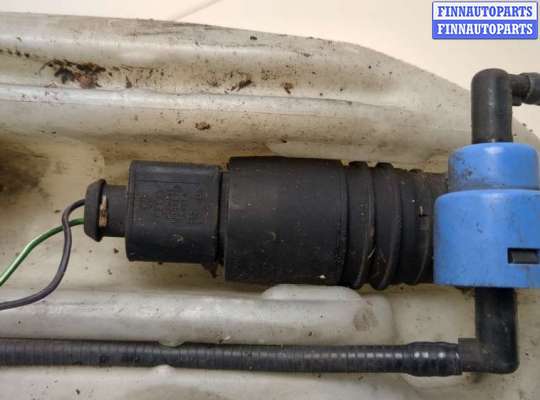 Бачок омывателя на Audi A6 (C5)