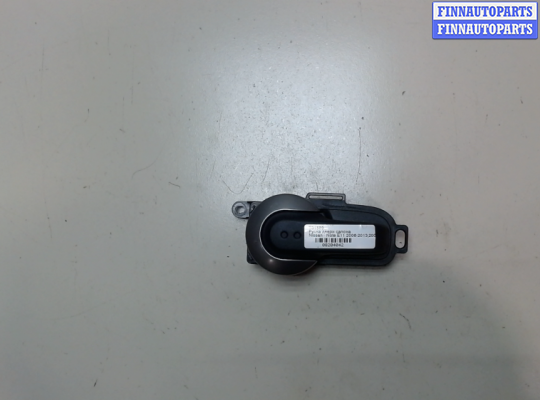 купить Ручка двери салона на Nissan Note E11 2005-2013