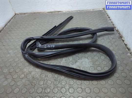 купить Уплотнитель на Ford Explorer 2015-2019